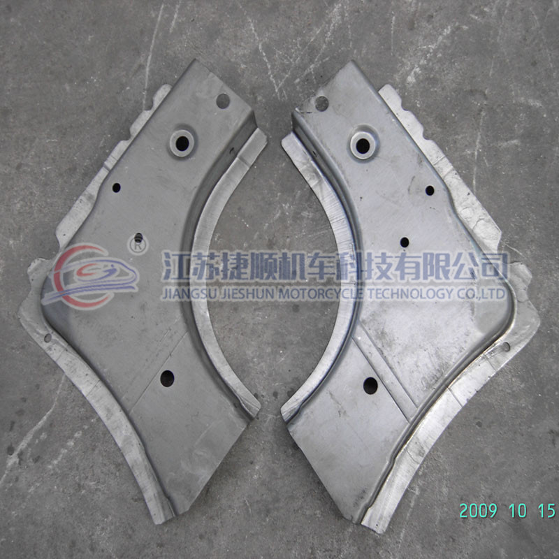 SUV door sill reinforcement